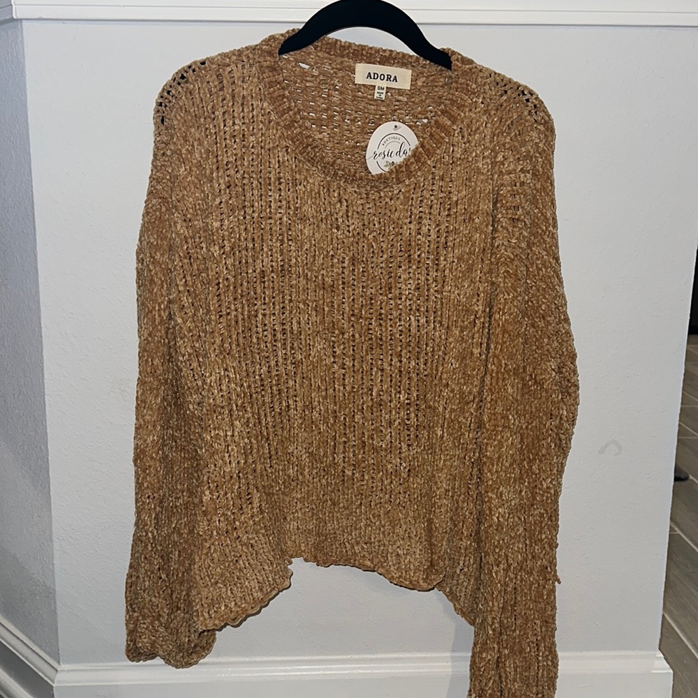 NWT Adora Crochet Yellow Gold Sweater. Size Small. Purchased from Rosie Daze